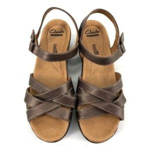 CLARKS Soft Cushion Brown Metallic Strappy Wedge